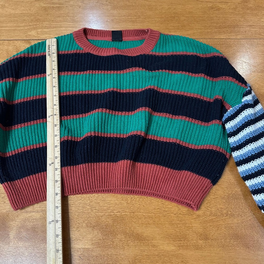 Urban Outfitters Boyfriend Pullover Sweater Womens S MultiColor Chunky Cropped - Picture 7 of 7